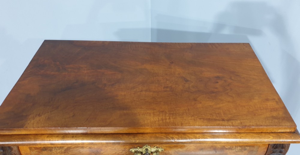 Fine Burr Walnut Chest of Drawers View X