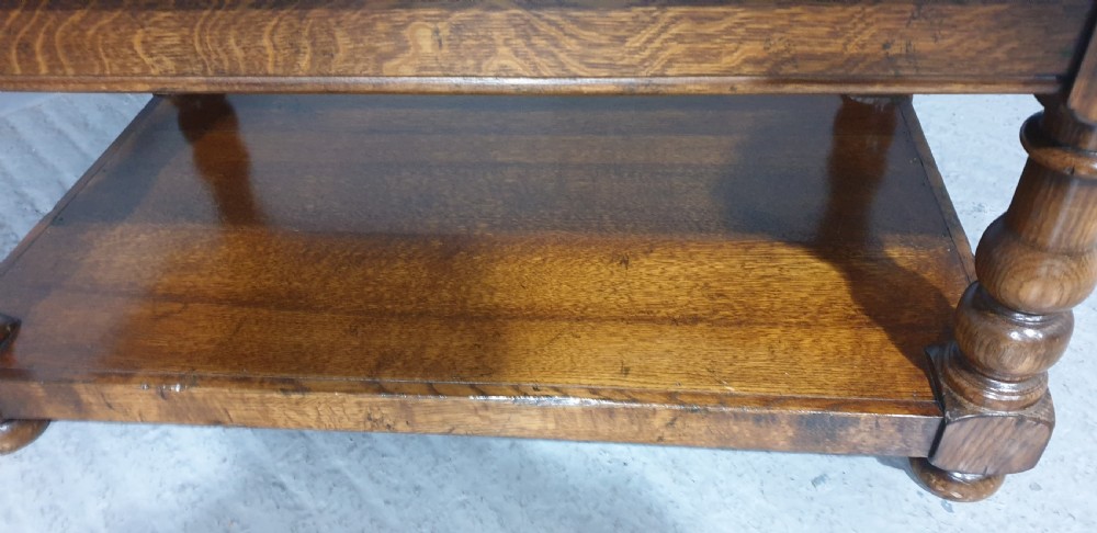 Oak Plank Coffee Table View IV