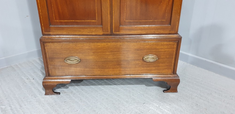 Mahogany Linen Press of Small Proportions View III