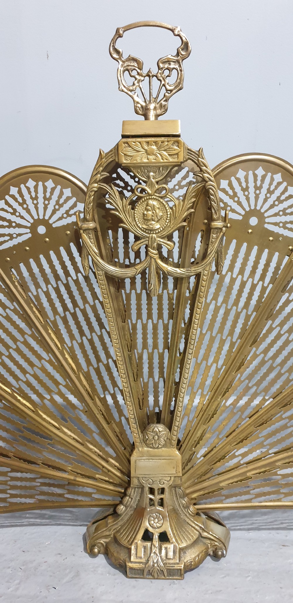 Excellent Brass Peacock Fire Screen View III