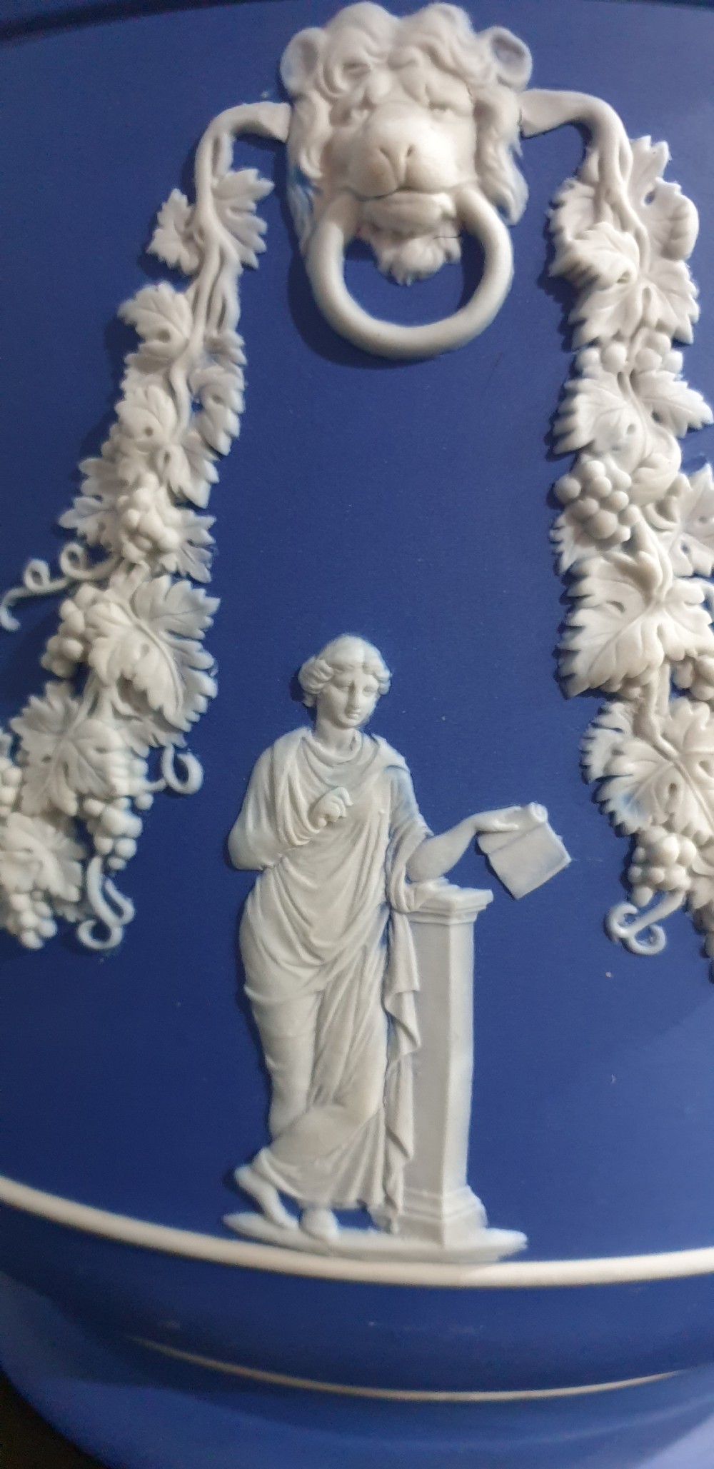 Large Wedgewood Jardinere View VIII