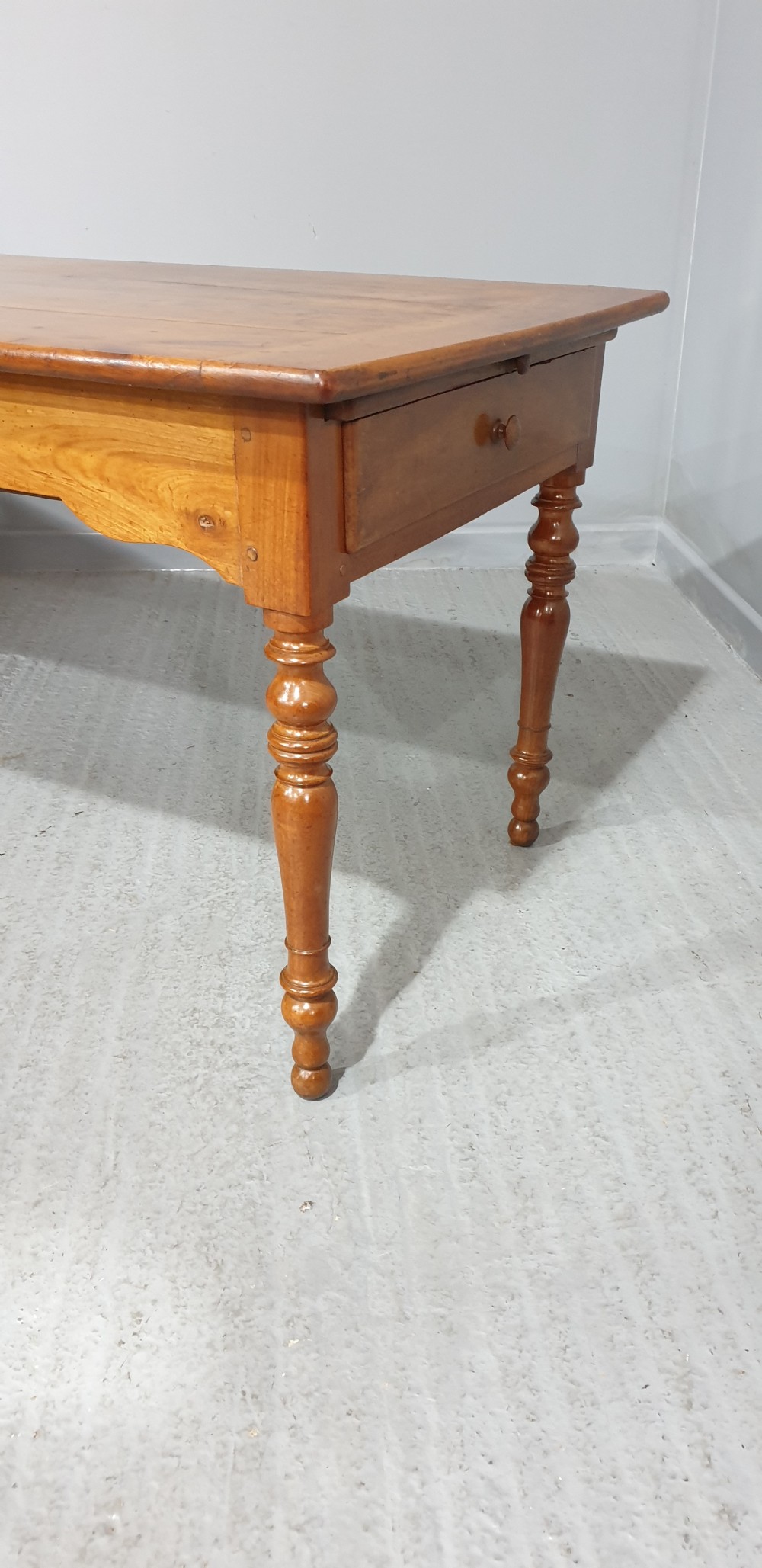 Super French Cherry Farmhouse Kitchen Table View X
