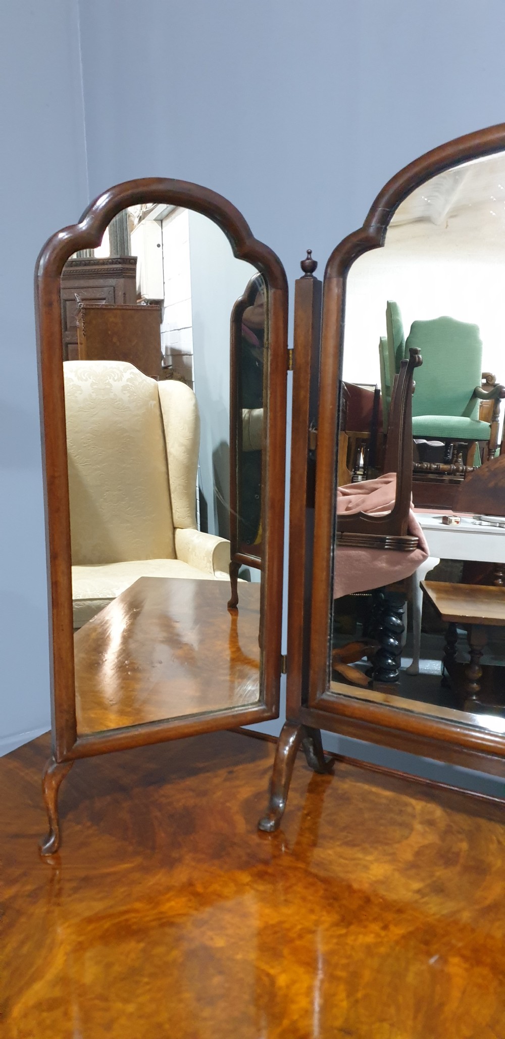 Burr Walnut Dressing Table View IV