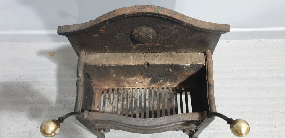 Good Art Noveau Cast Iron Grate View V