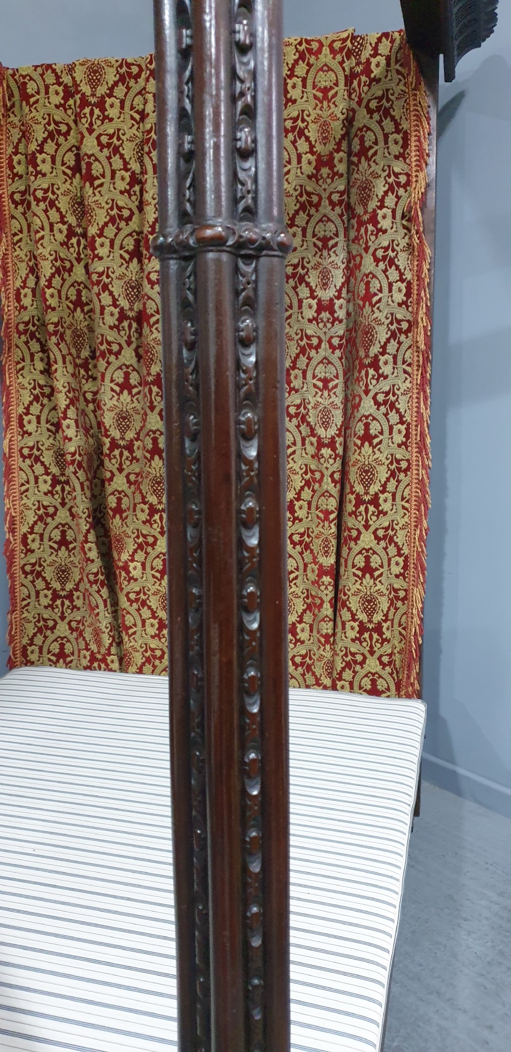 Superb Four Poster Double Bed View X