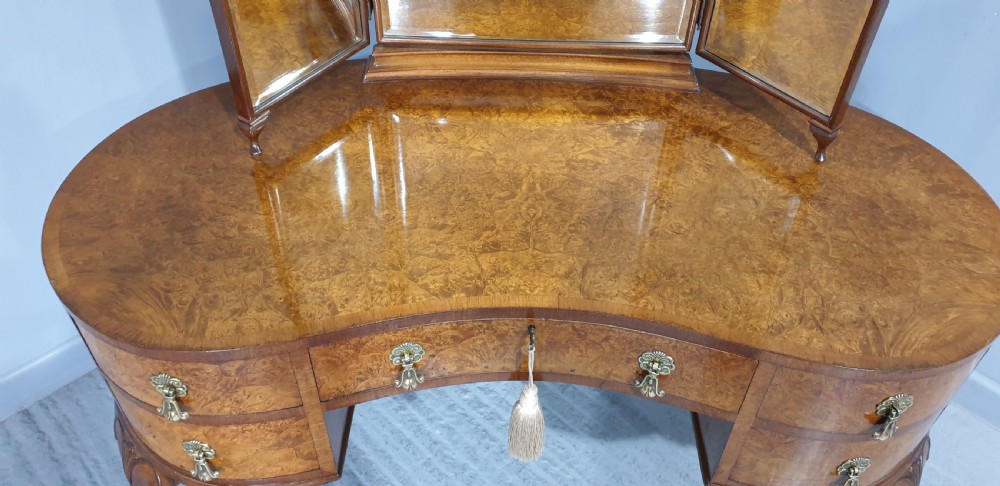 Super Burr Walnut Queen Anne Dressing Table View VI