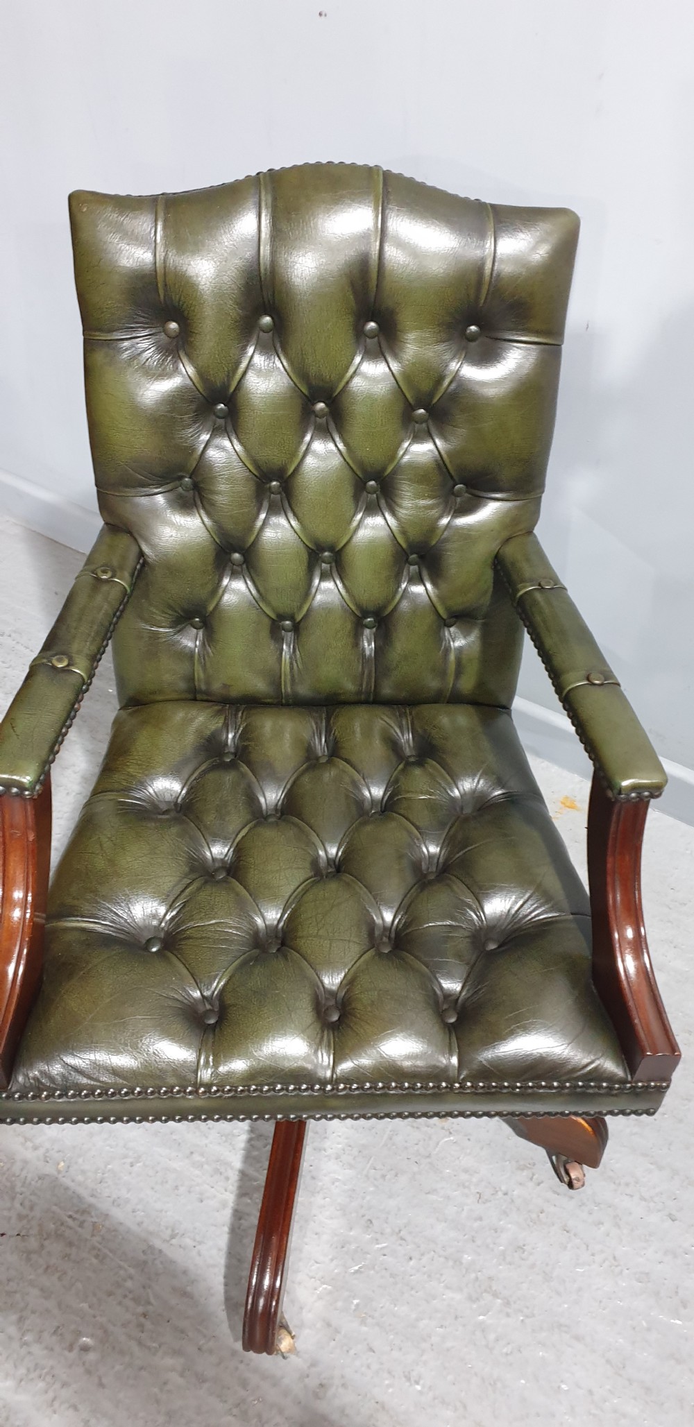 Excellent Green Leather Office Chair View III