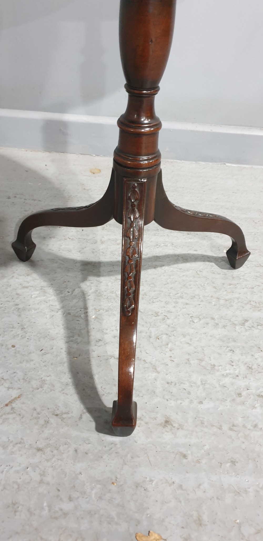 Excellent Mahogany Drum Table View IV