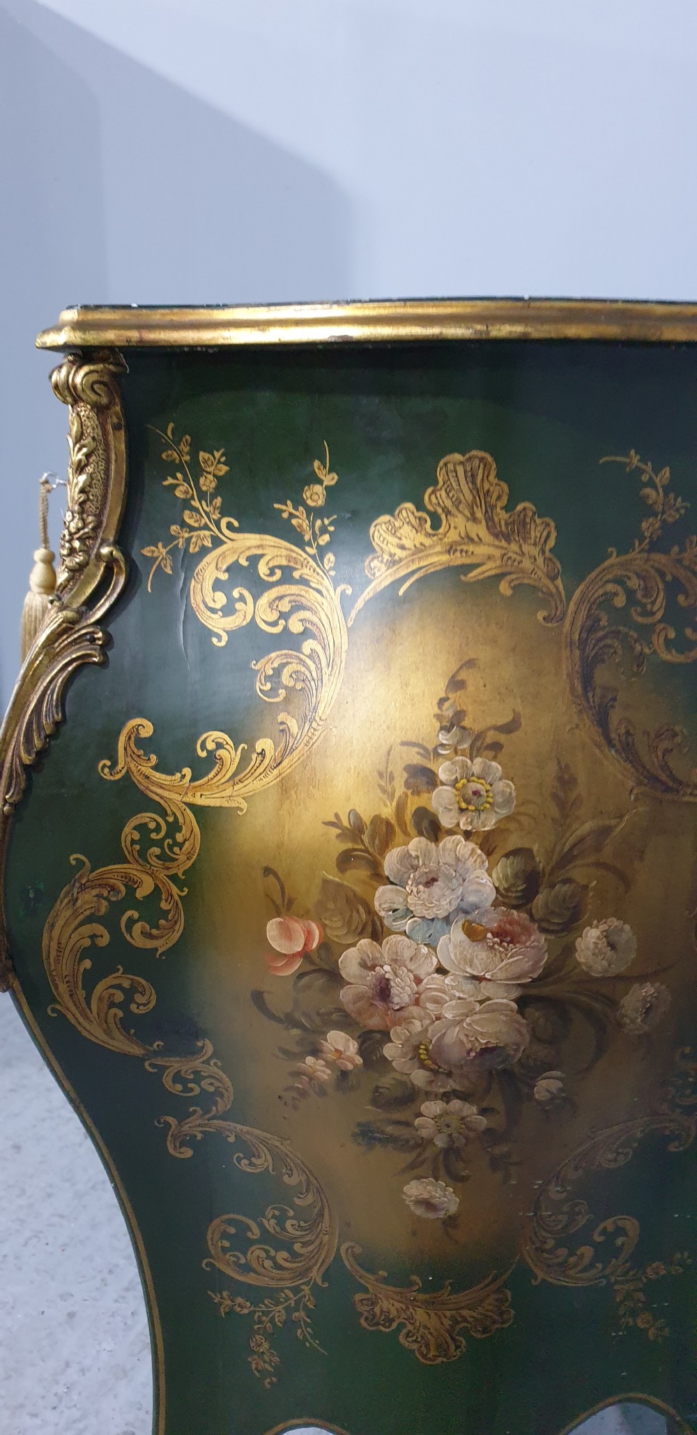 Superb French Painted Commode Chest of Drawers View XIII