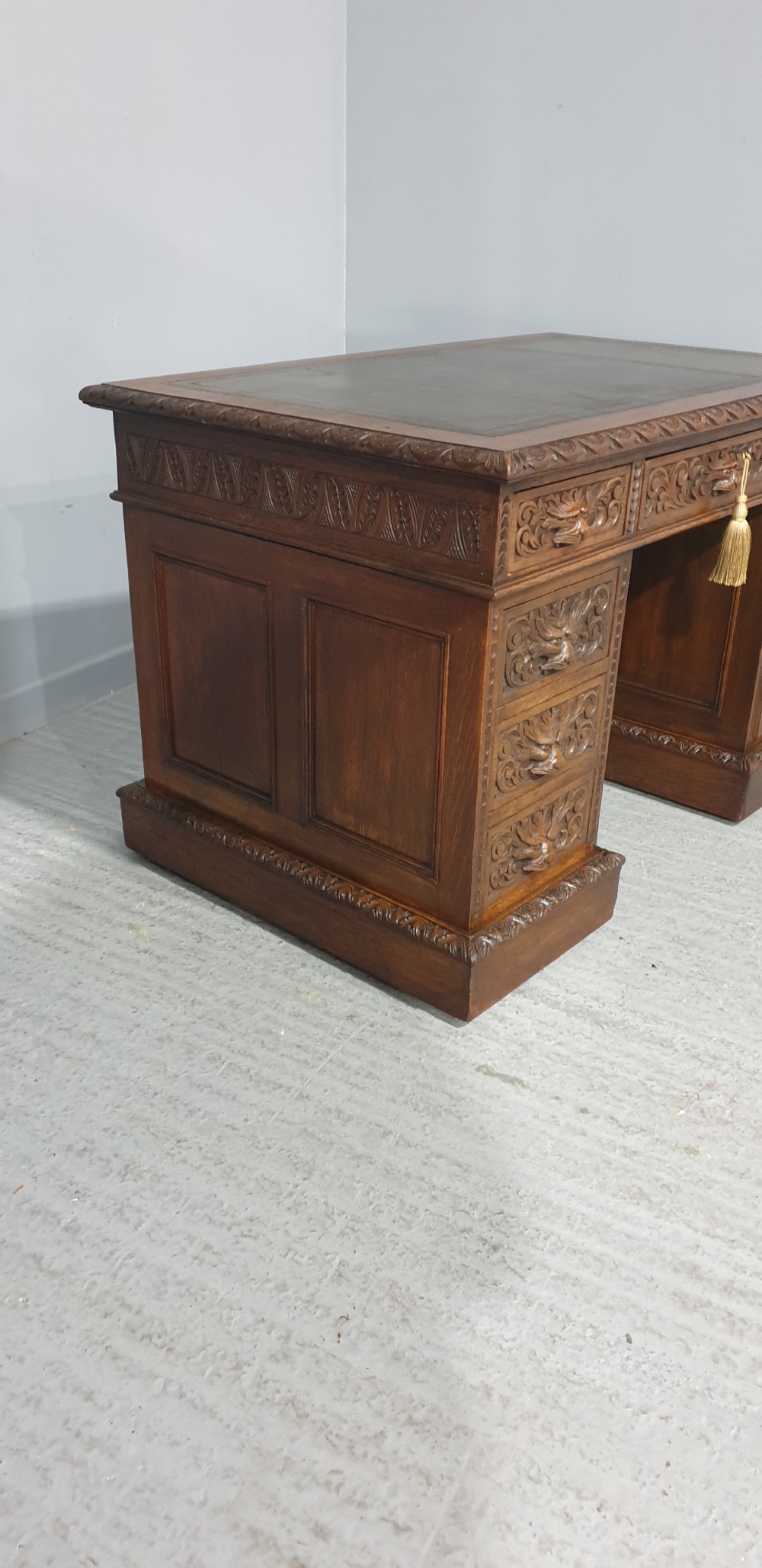 Superb Green Man Oak Desk View VII