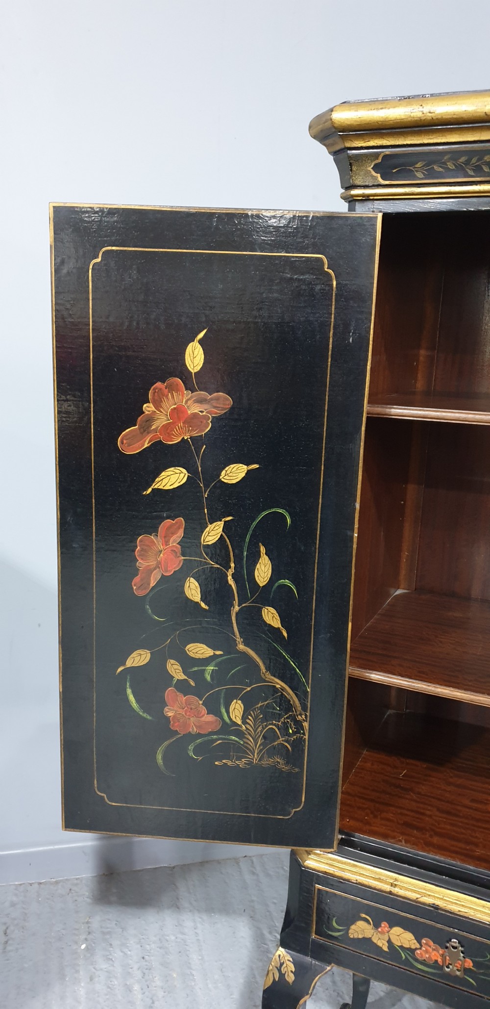 Super Black Laquered Chinoiserie Cabinet View XI