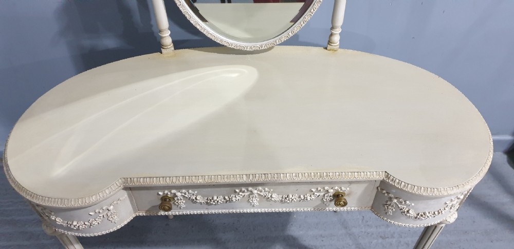 Very Pretty French Painted Dressing Table View VII