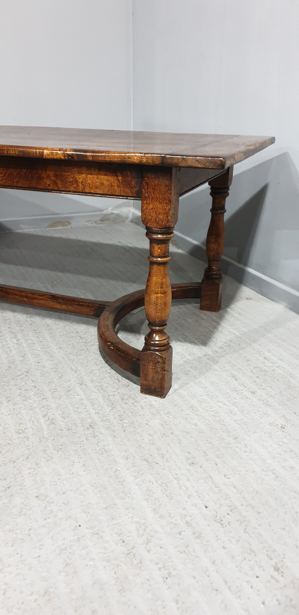 Large Outstanding Oak  Kitchen Refrectory Farmhouse Dining Table View V