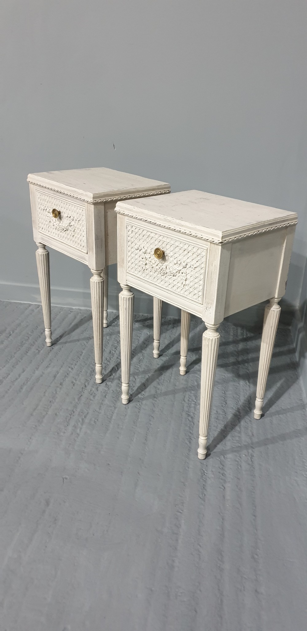 Very Good Pair French Painted Bedside Lamp Chests View VII