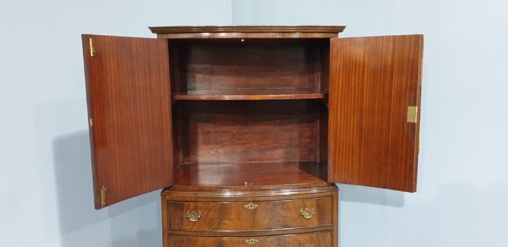 Super Bowed Mahogany Linen Press View VII