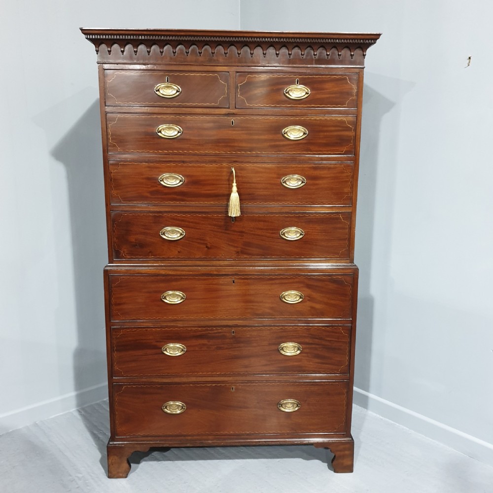 Fabulous Georgian Mahogany Tall Boy Linen Press