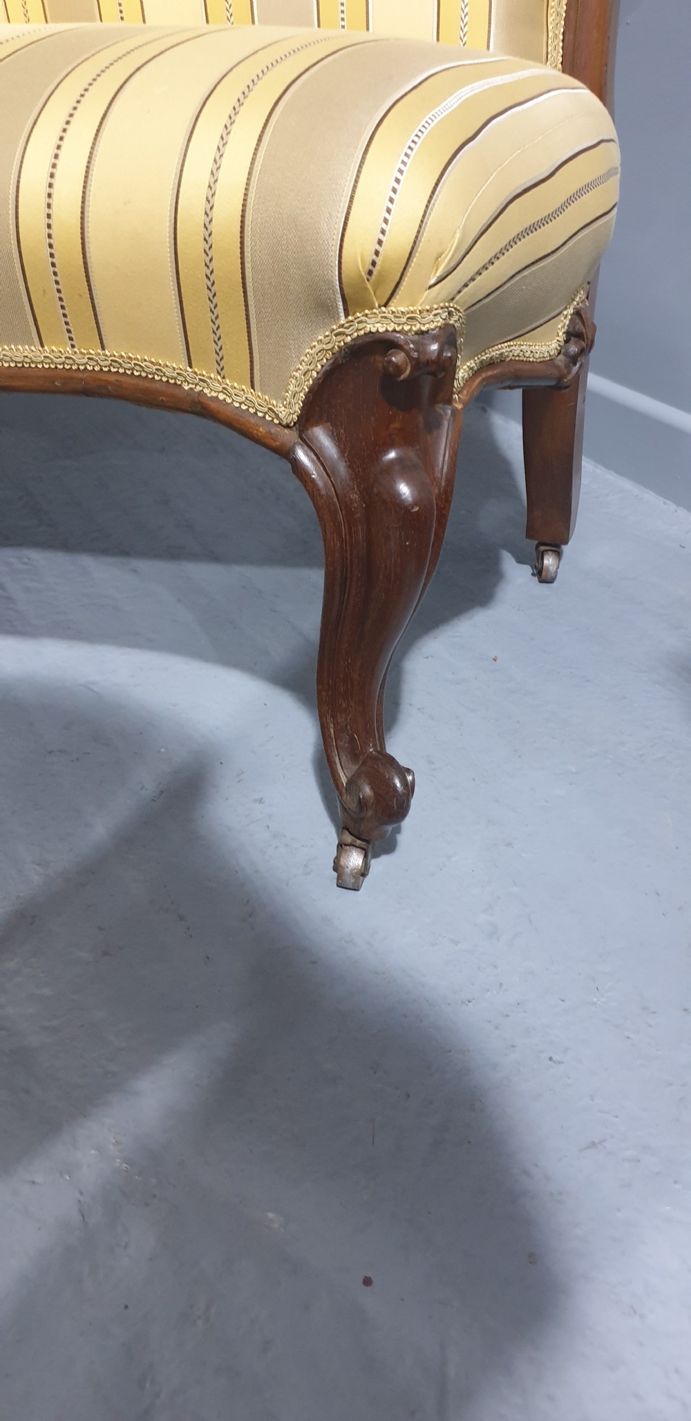 Superb Victorian Sofa View VII