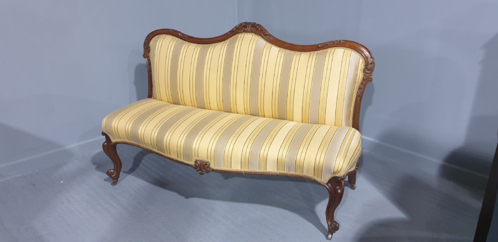 Superb Victorian Sofa View XI
