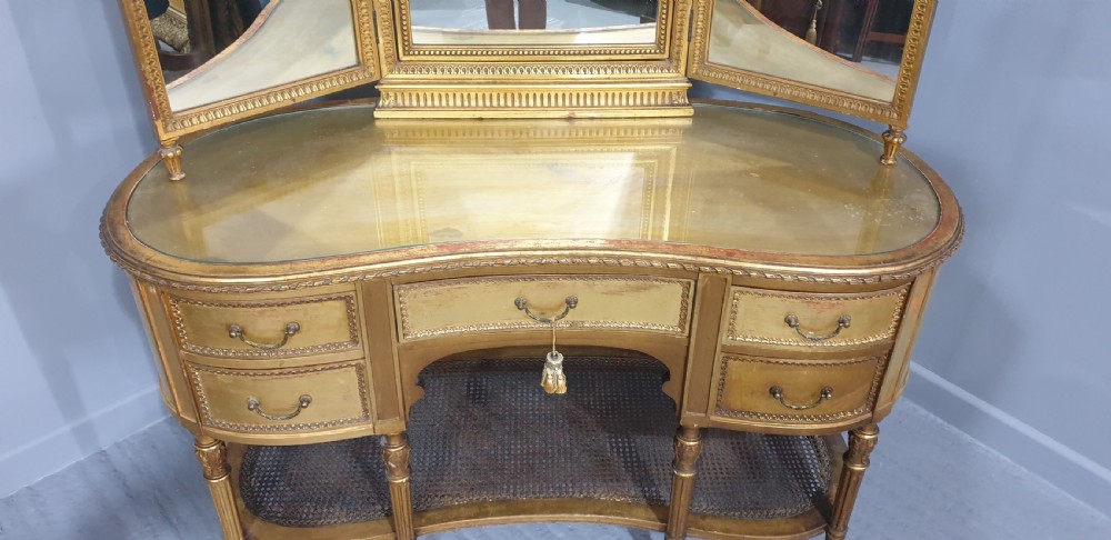Superb French Kidney Dressing Table View V