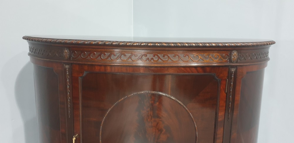 Excellent Quality Demi Loon Cabinet View II