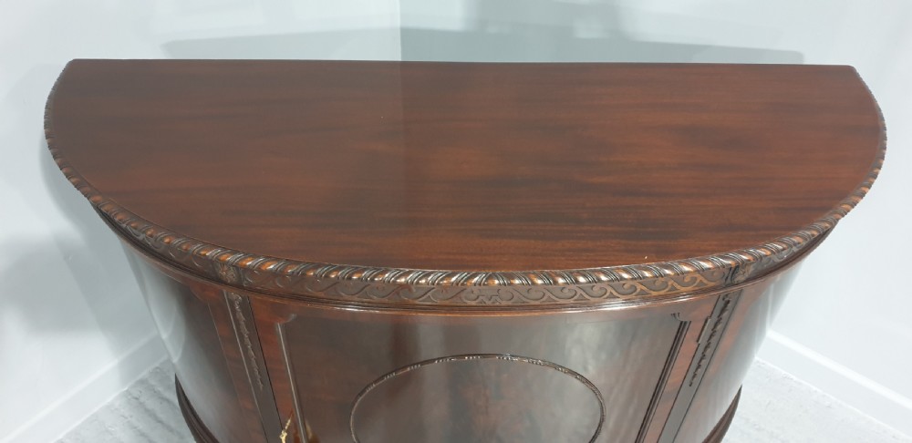 Excellent Quality Demi Loon Cabinet View IX