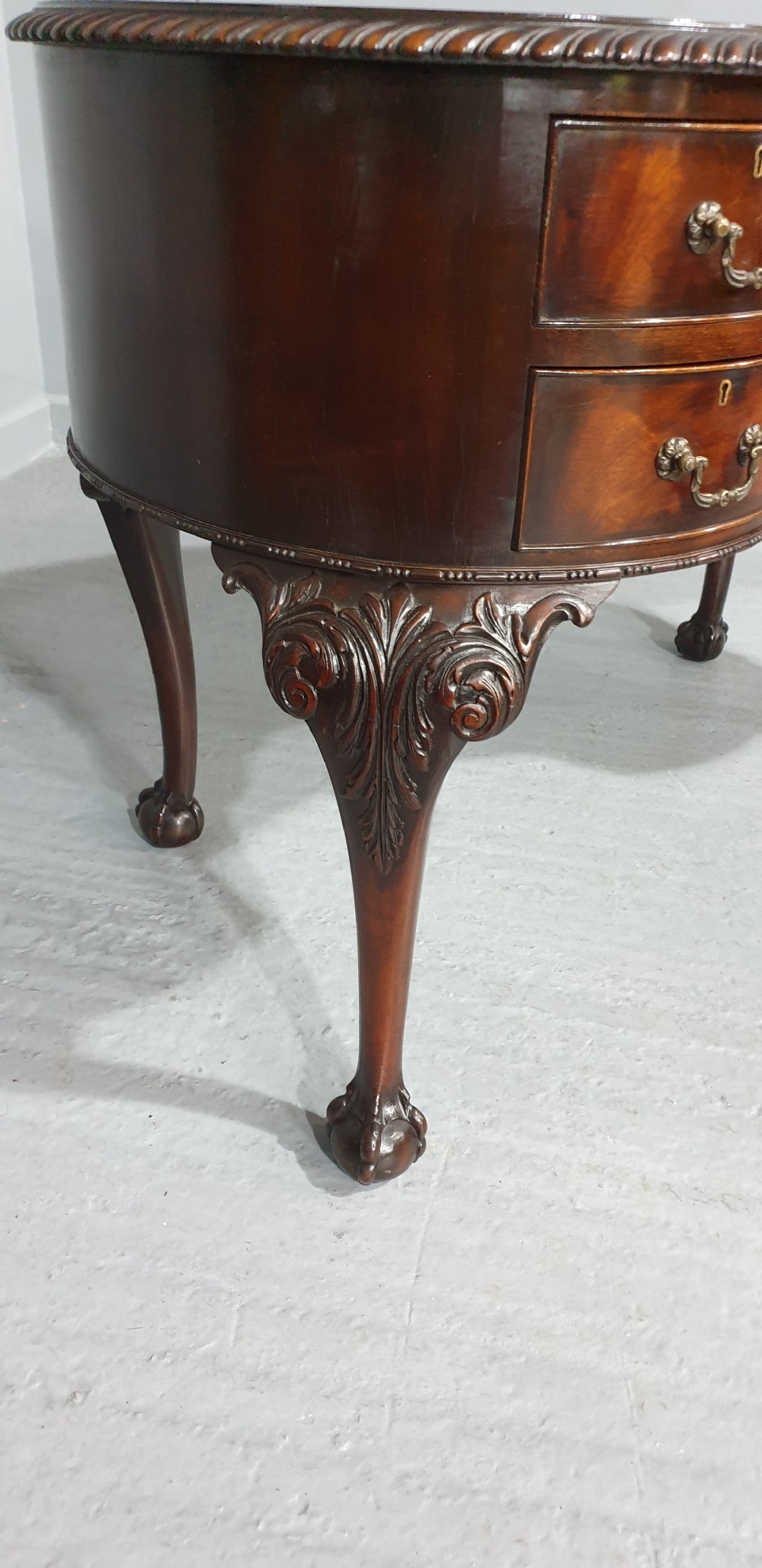 Good Mahogany Kidney Desk View VII