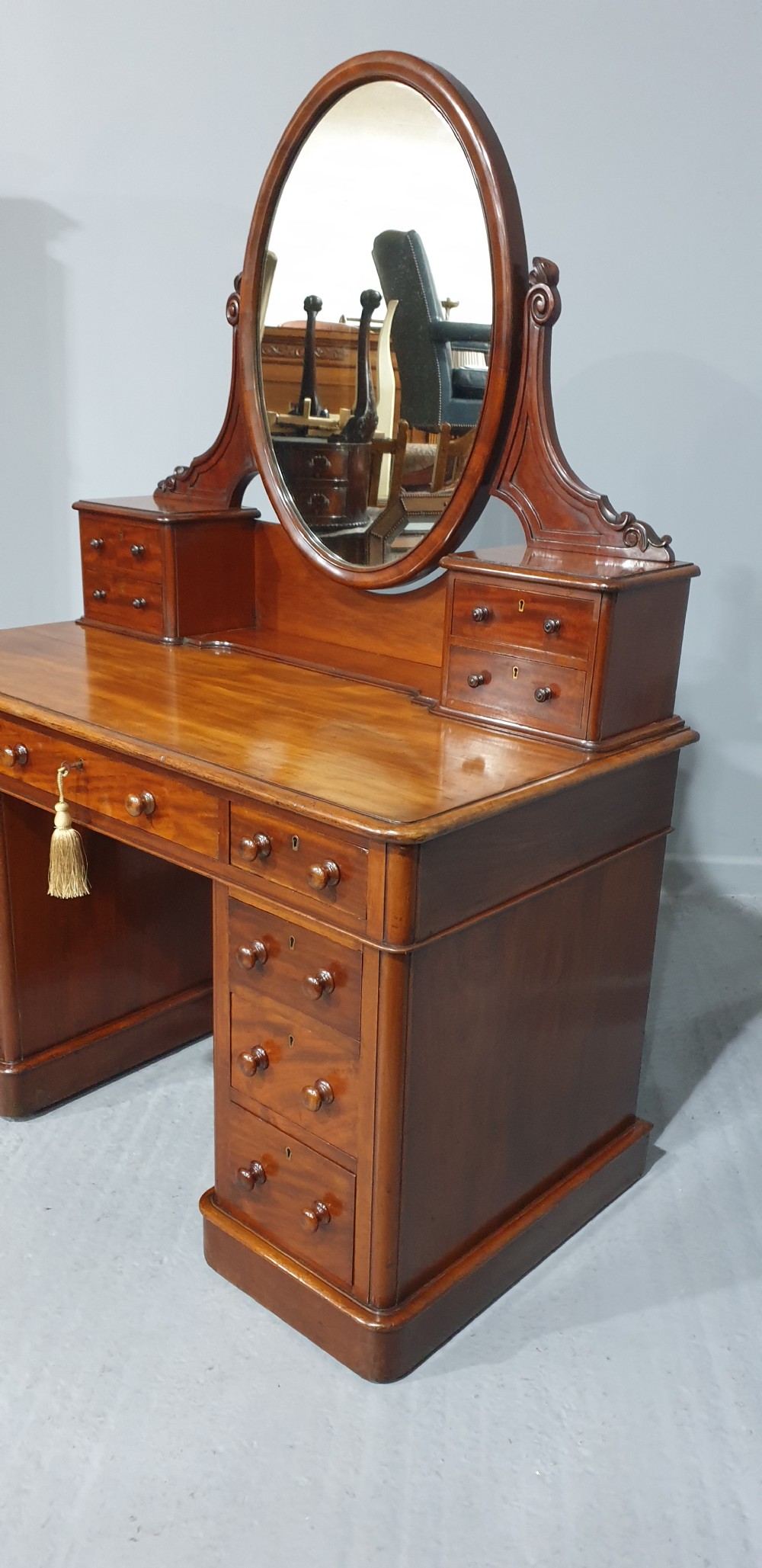 Lovely Victorian Mahogany Dressing Table View III