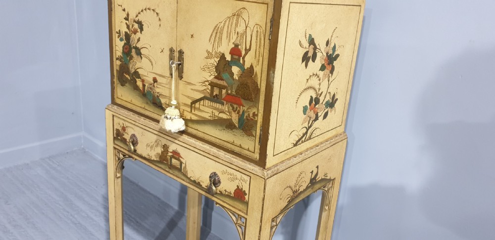 Very Nice Chinoiserie Music Cabinet View V