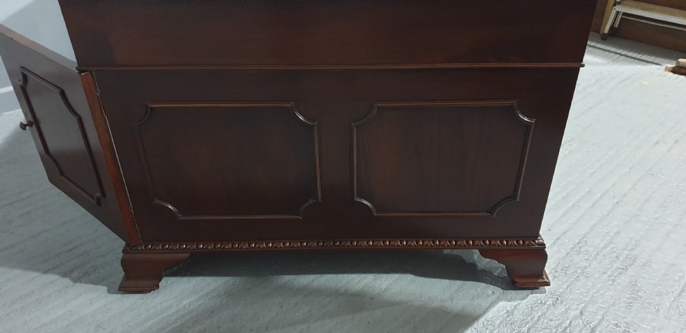 Superb Mahogany Partners Desk View XIII