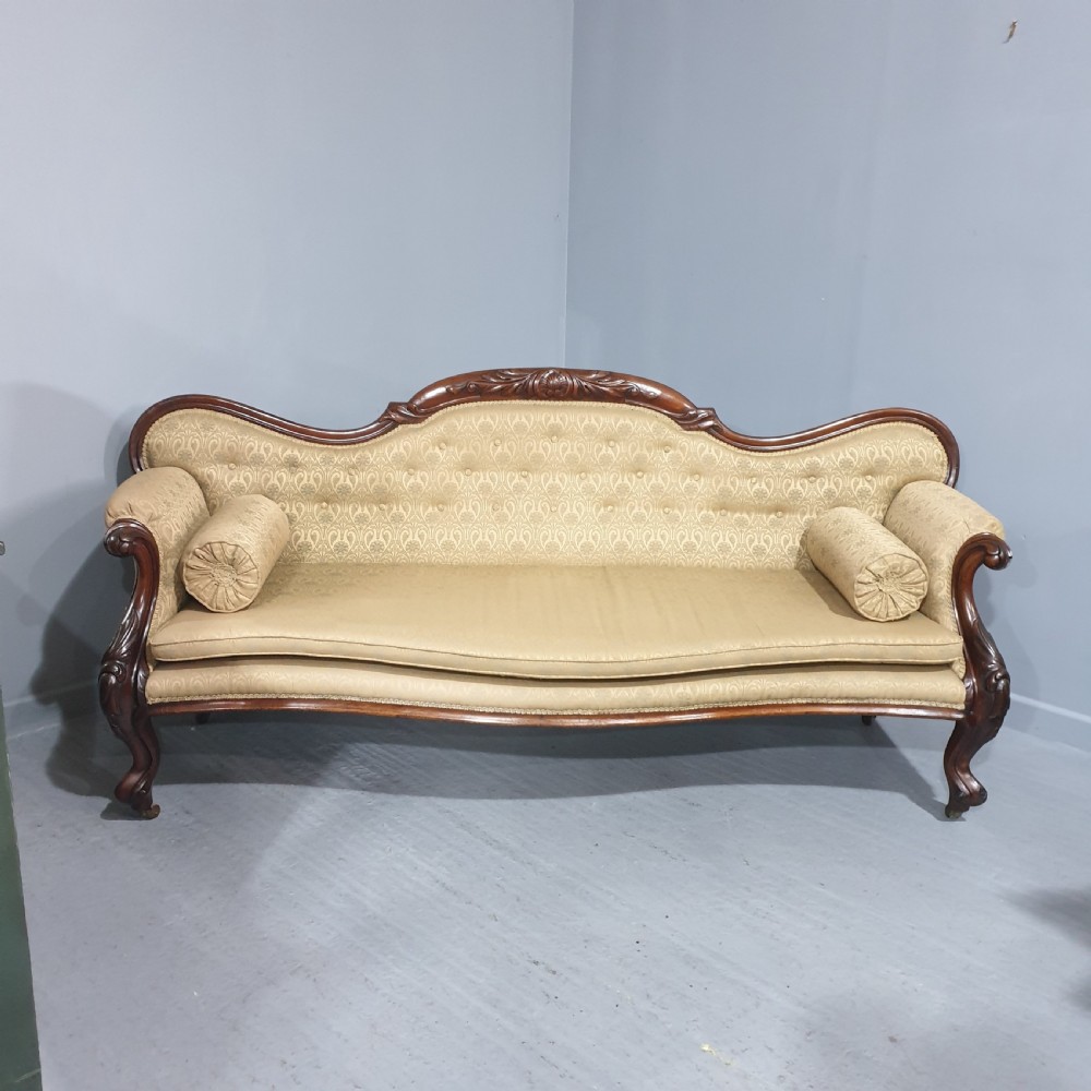 Outstanding Victorian Mahogany Sofa