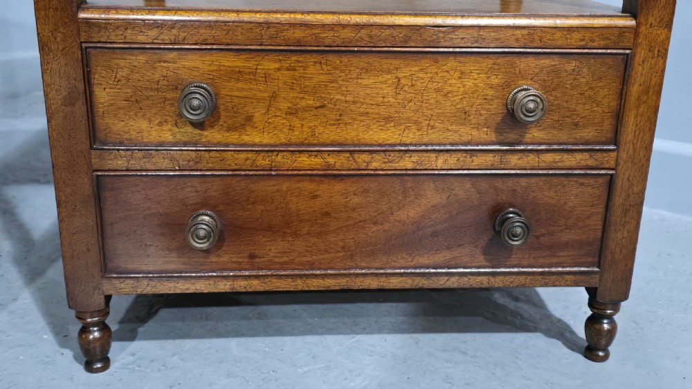 Superb Pair Georgian Mahogany Bedside Lamp Tables View V