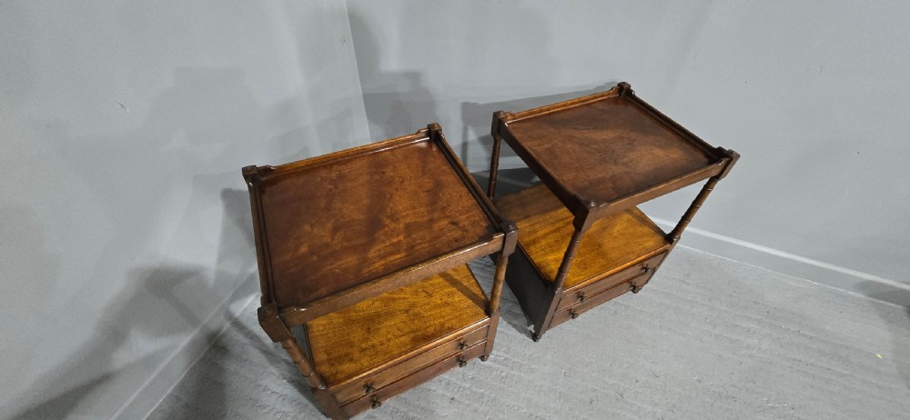 Superb Pair Georgian Mahogany Bedside Lamp Tables View XI