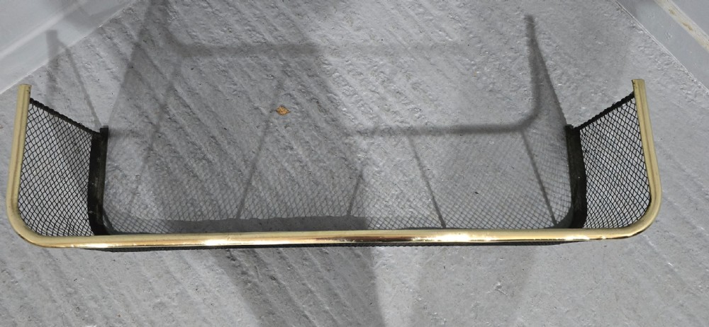 Regency Brass and Wire Fire Guard View IV