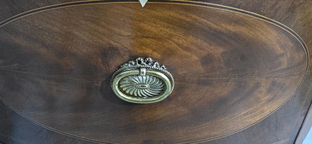 Very Pretty Georgian Inlaid Mahogany Bowed Sideboard View VIII