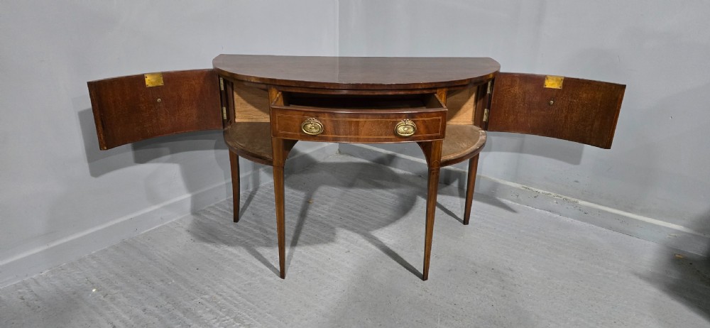 Very Pretty Georgian Inlaid Mahogany Bowed Sideboard View X