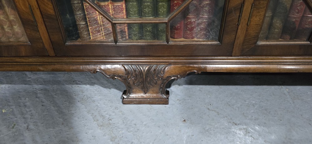 Magnificent Chippendale Mahogany Library Bookcase View VII