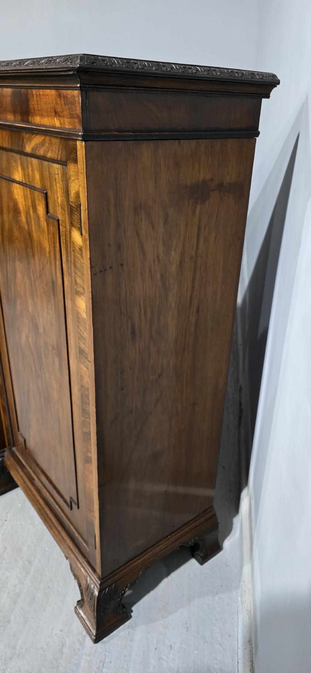Magnificent Chippendale Mahogany Library Bookcase View X