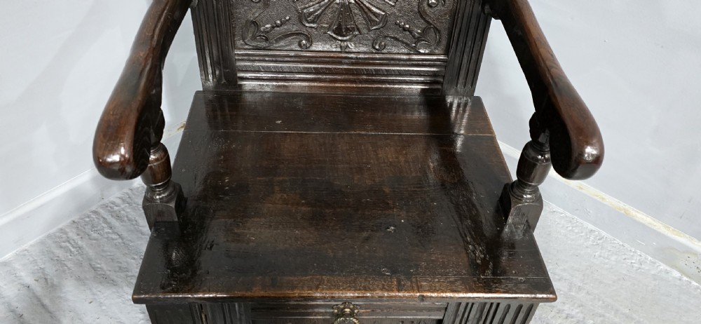 Oak Monks Bench of Small Proportions View VI