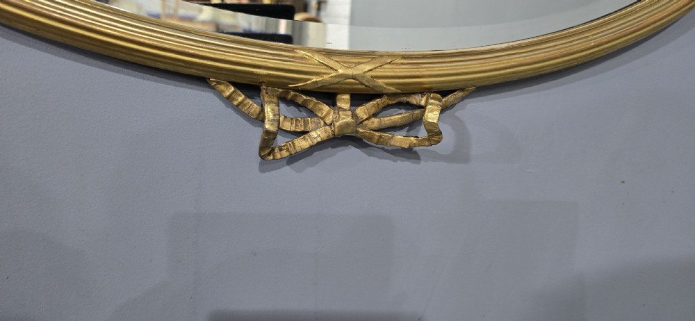 Lovely Early Victorian Oval Gilt Mirror View V