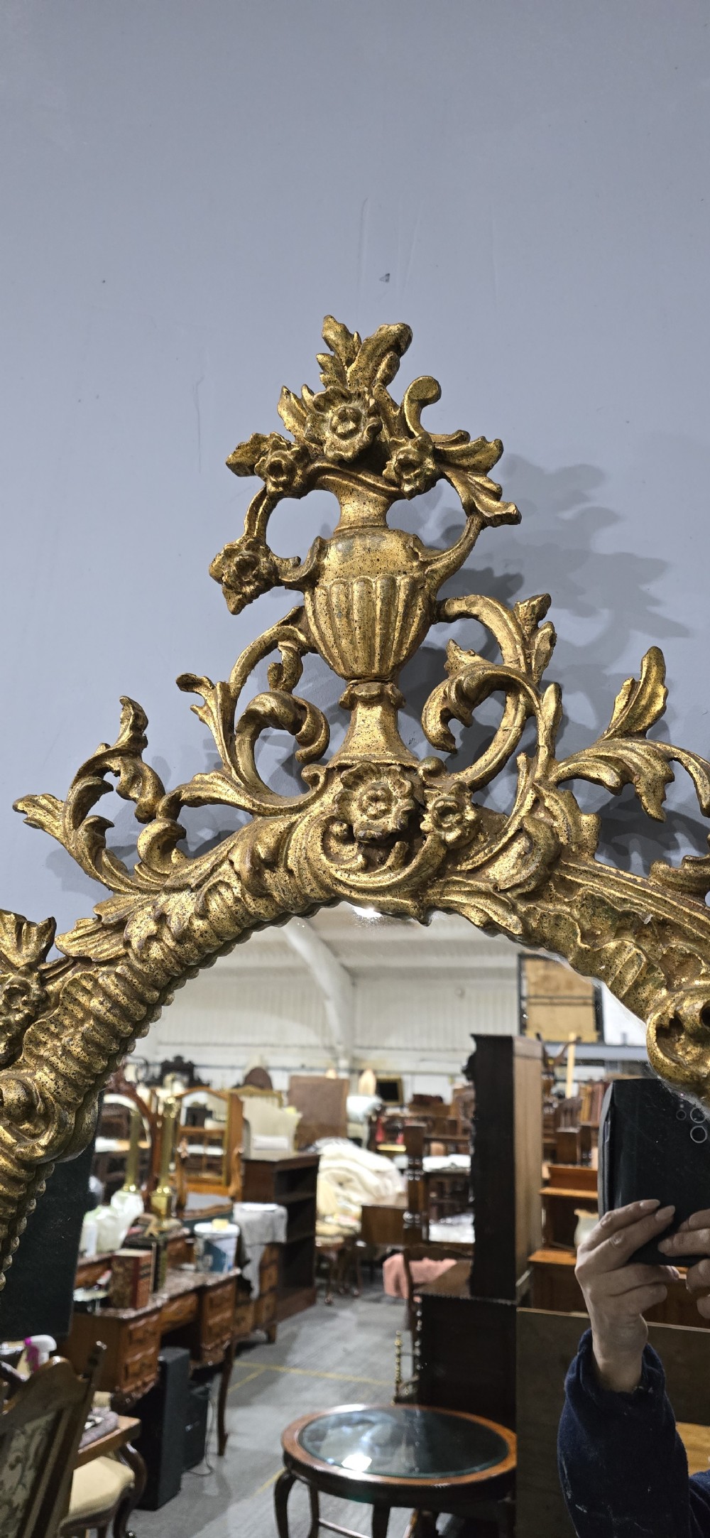 Outstanding Pair Italian Oval Gilt Mirrors View IV