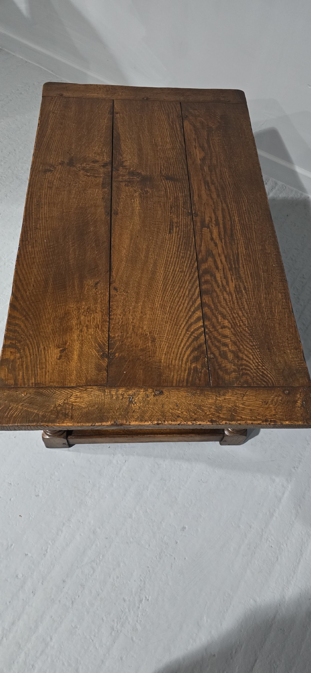Top Quality Oak Coffee Table with Drawers View VI