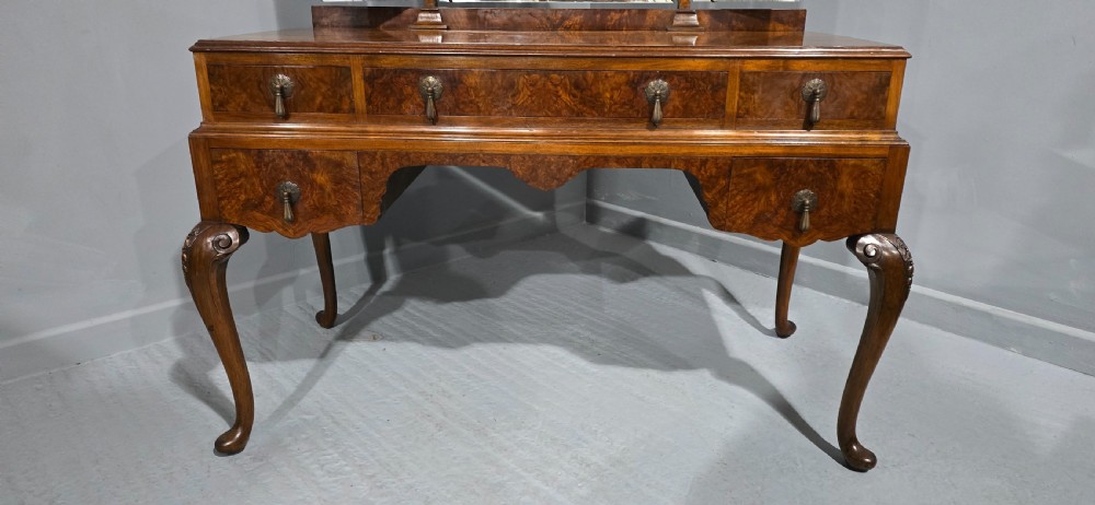 Lovely Quality Burr Walnut Dressing Table View II
