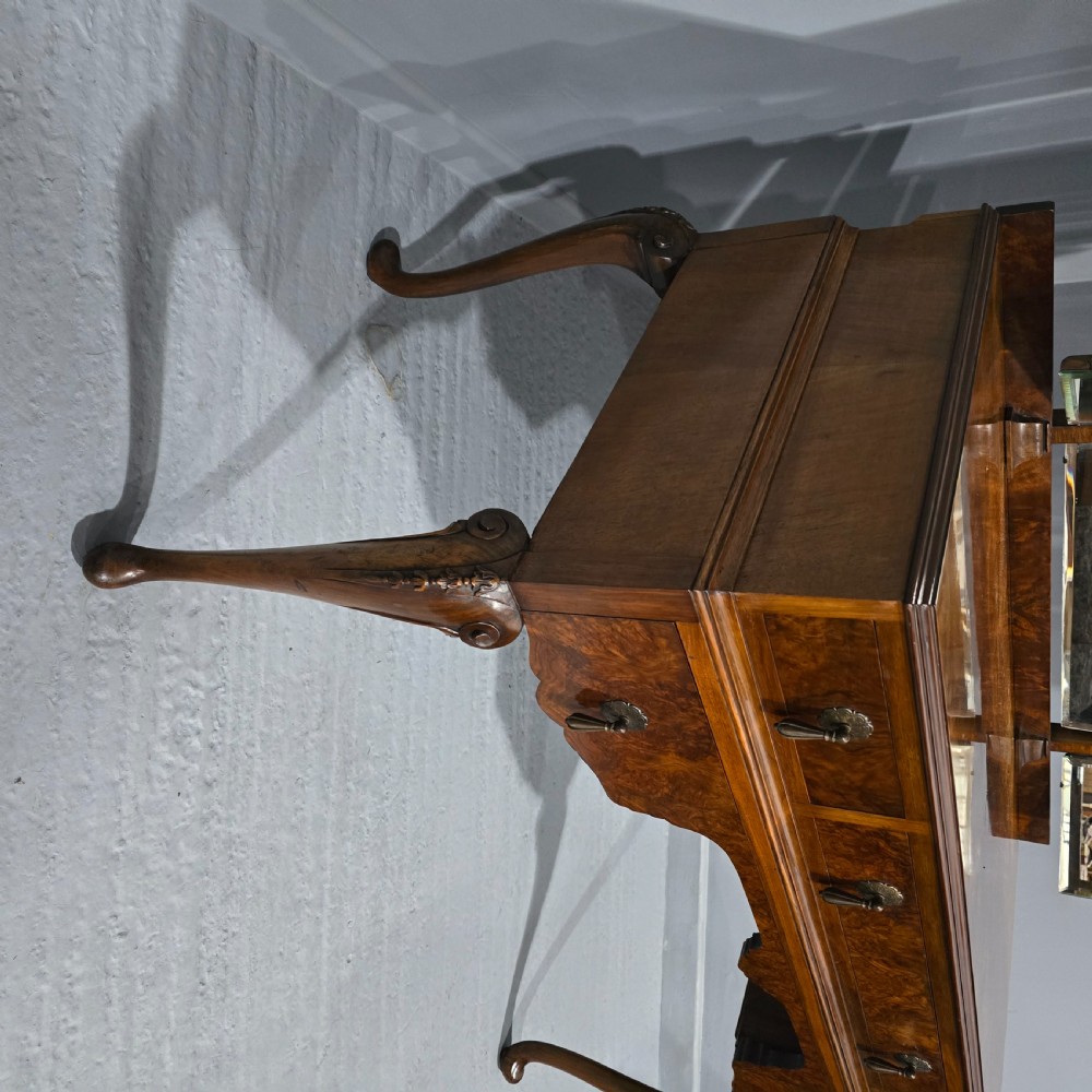 Lovely Quality Burr Walnut Dressing Table View VI