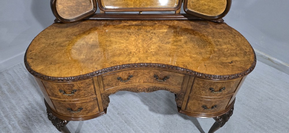 Queen Anne Burr Walnut Dressing Table View III