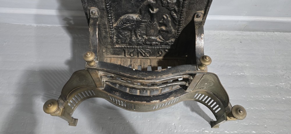 Superb Antique Fire Grate View IX