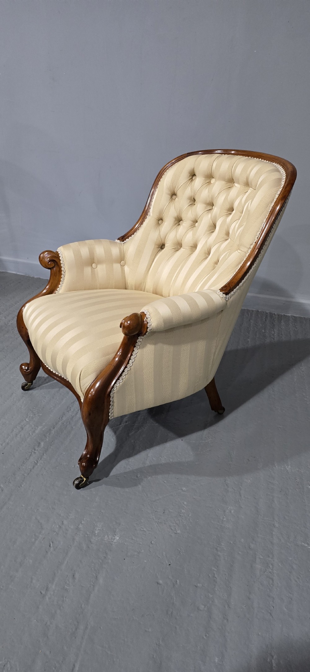 Lovely Victorian Mahogany Armchair View V