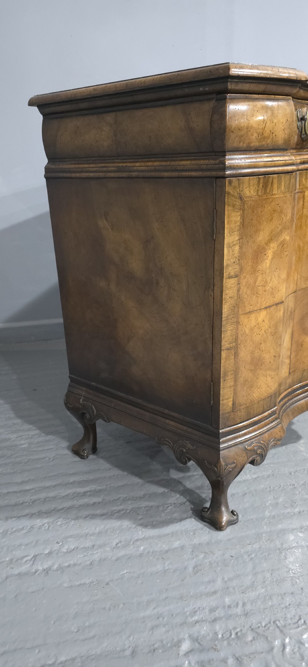 Superb Burr Walnut Commode Side Cabinet View XI