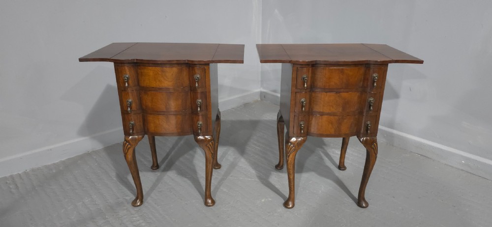 Pair Burr Walnut Bedside Lamp Chests of Drawers View VII