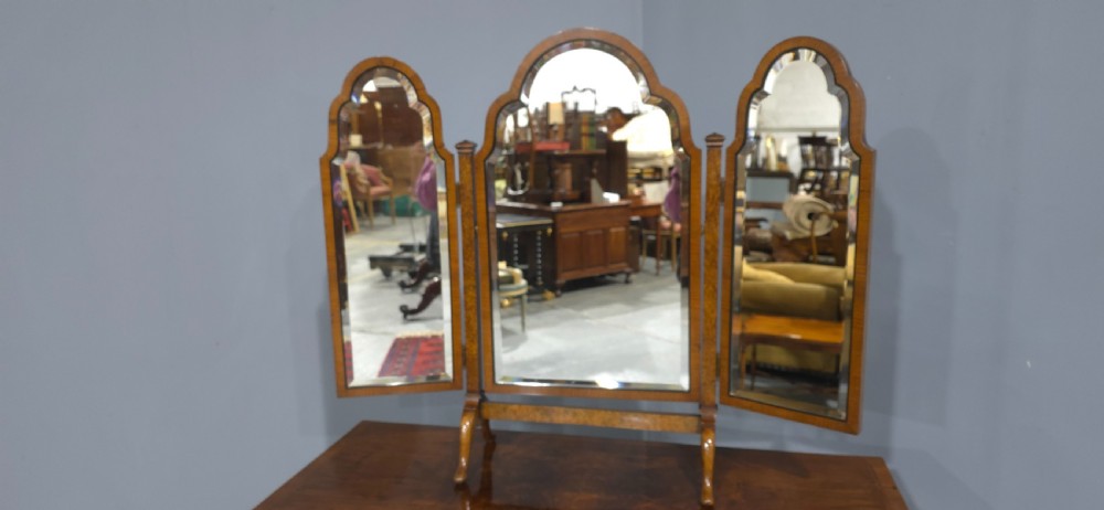 Super Queen Anne Burr Walnut Dressing Table View IX