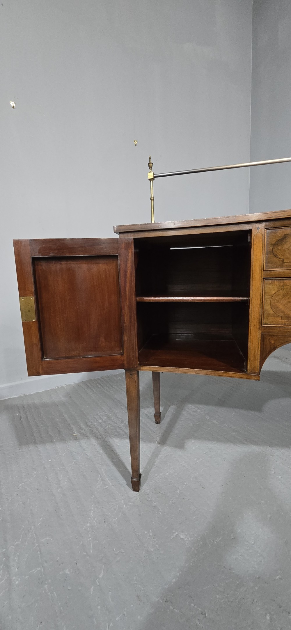 Superb Georgian Mahogany Sideboard View V